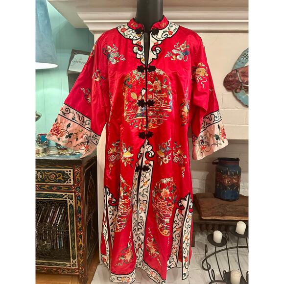 VINTAGE 40's-60's BAI HUA CHINESE SILK RAYON EMBROIDERED ROBE ANTIQUE ART - Picture 3 of 9